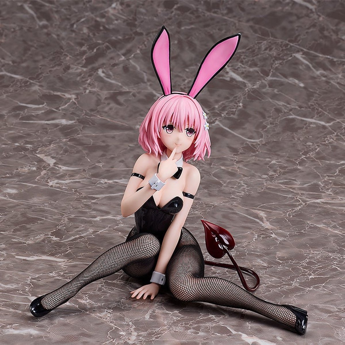 Momo Belia Deviluke: Bunny Ver. (1/6 Scale) Figure
